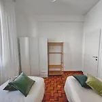 Appartamento Dimora Pasolini , Stylish Two Bedroom In The Historic Center Ravenna