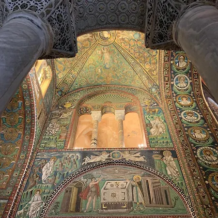 Dimora Pasolini , Stylish Two Bedroom In The Historic Center アパート ラヴェンナ