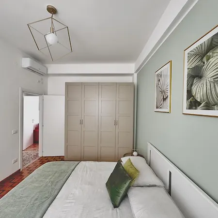 Dimora Pasolini , Stylish Two Bedroom In The Historic Center Apartment