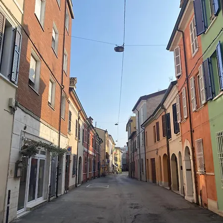 Dimora Pasolini , Stylish Two Bedroom In The Historic Center