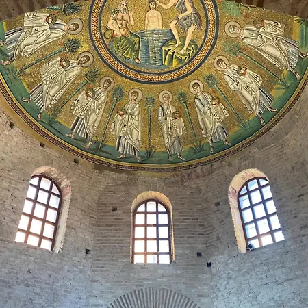 Dimora Pasolini , Stylish Two Bedroom In The Historic Center Daire *