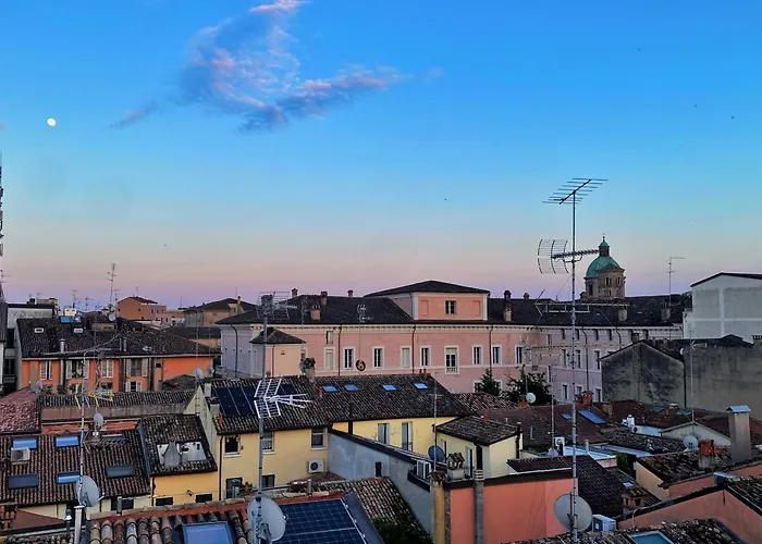 Dimora Pasolini , Stylish Two Bedroom In The Historic Center 公寓