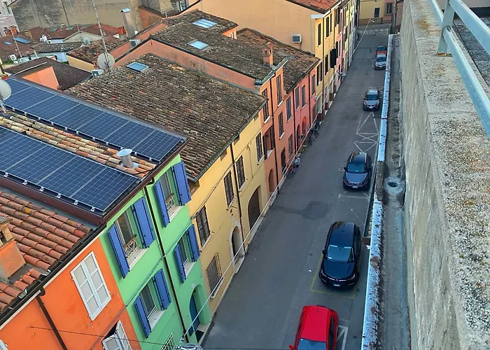 Dimora Pasolini , Stylish Two Bedroom In The Historic Center 公寓