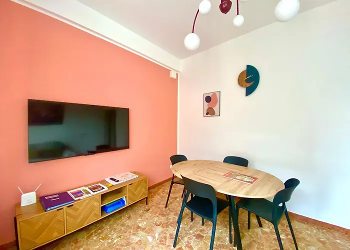 公寓 Dimora Pasolini , Stylish Two Bedroom In The Historic Center *